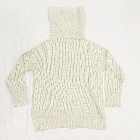 NWOT Sanctuary Oatmeal Grey Cowl Neck Waffle Knit Tunic Sweater - Picture 5 of 6